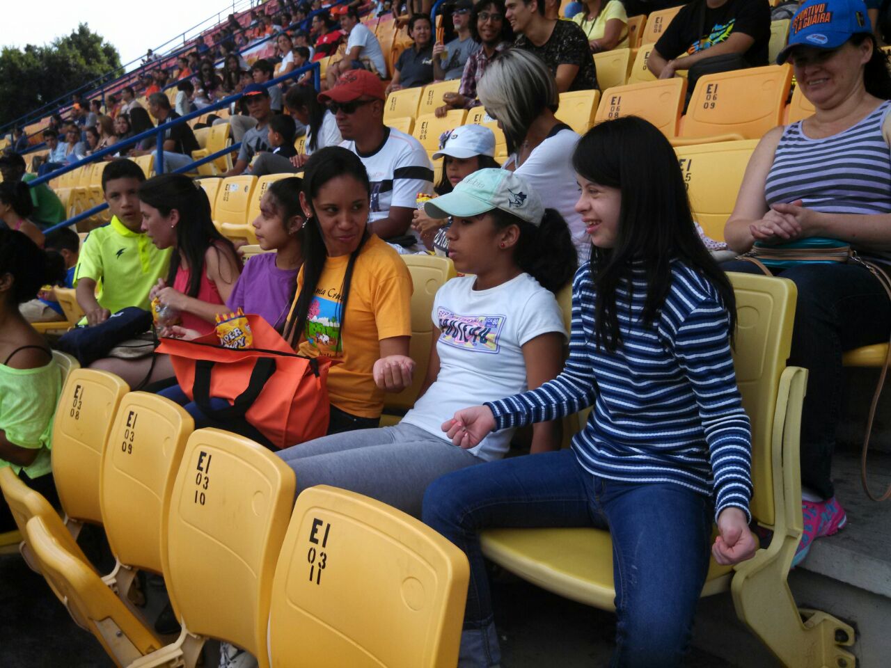 Tarde de fútbol con el Deportivo La Guaira