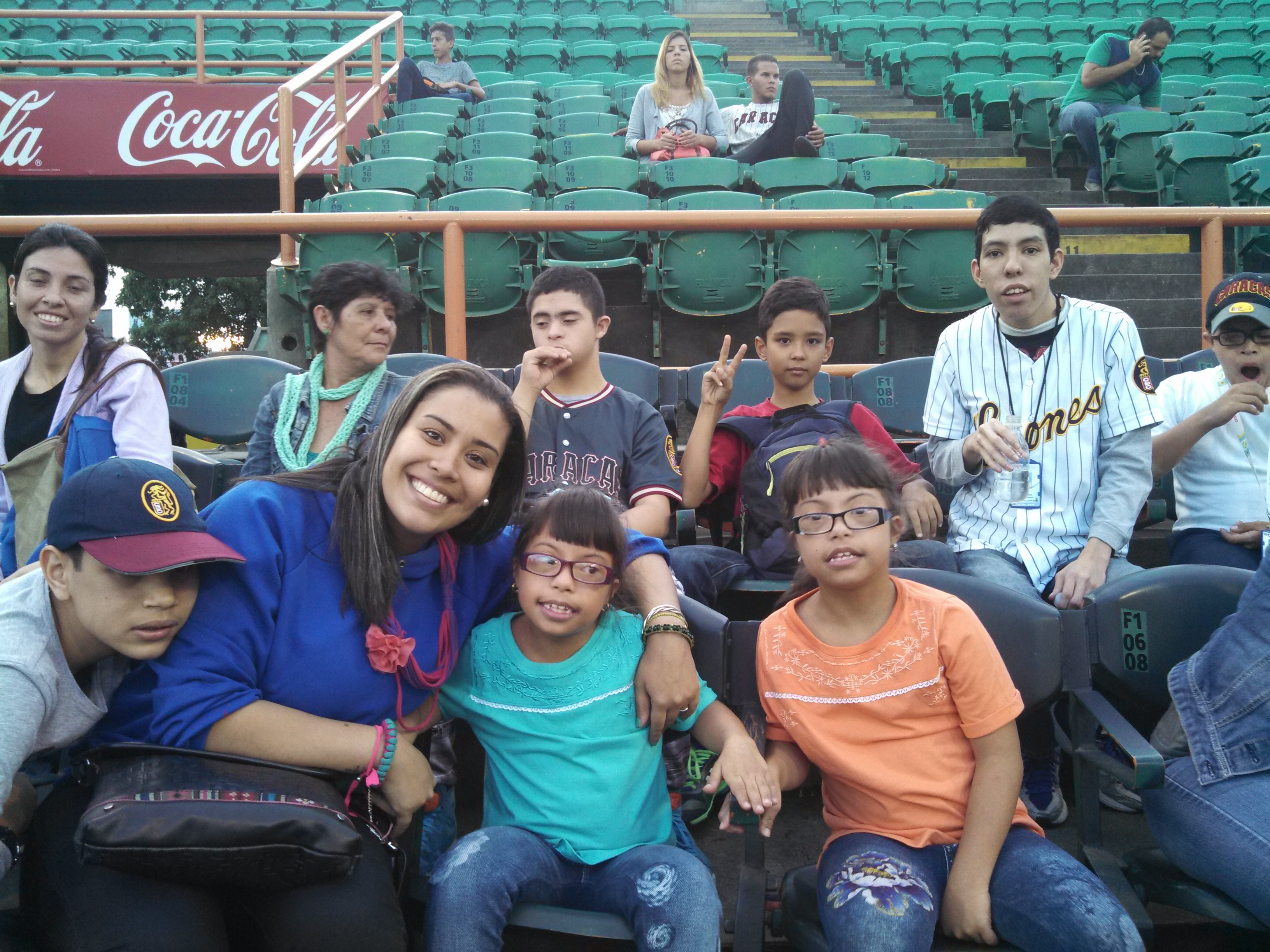 Tarde de béisbol con los Leones del Caracas